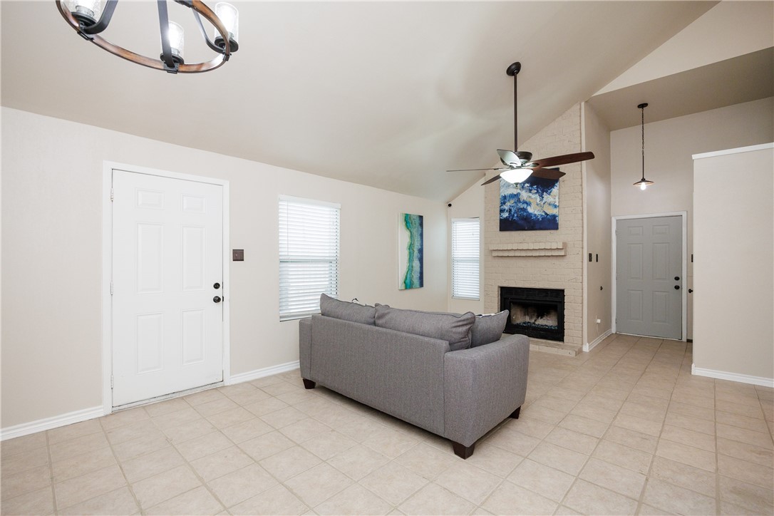 7252 The Mansions Dr D-2 Corpus Christi TX 78414
