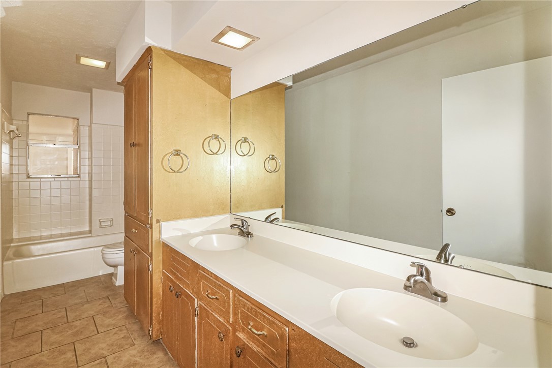 6409 Coral Gables Drive Corpus Christi TX 78413