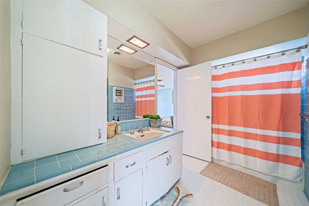 330 Catalina Place Corpus Christi TX 78411