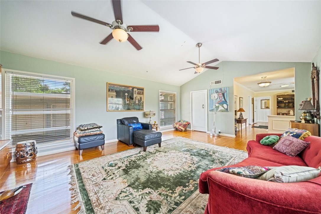 330 Catalina Place Corpus Christi TX 78411