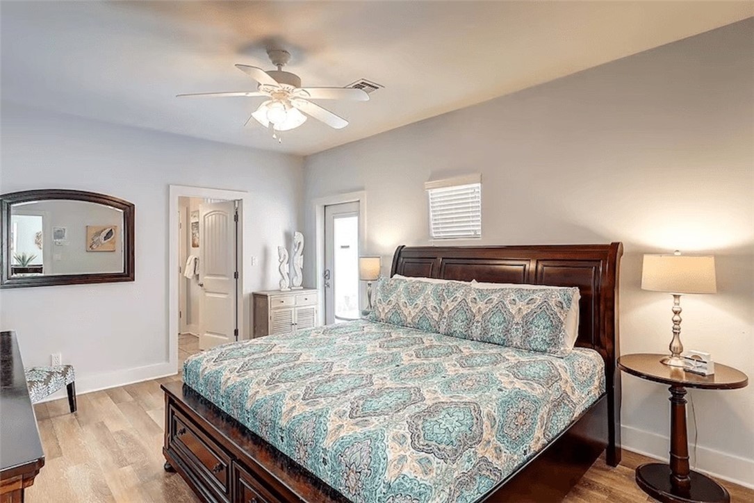 678 Anchor Drive Port Aransas TX 78373
