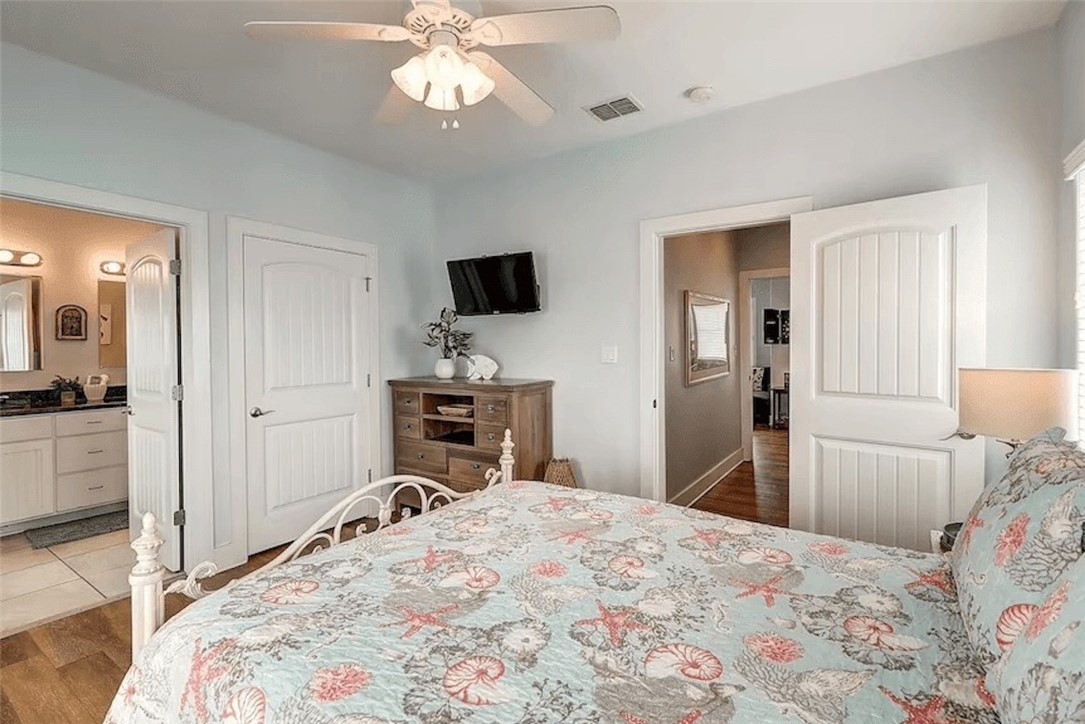 678 Anchor Drive Port Aransas TX 78373