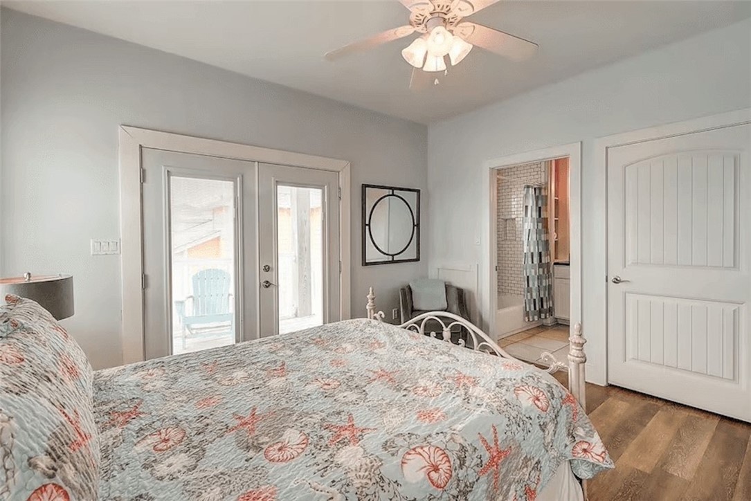 678 Anchor Drive Port Aransas TX 78373