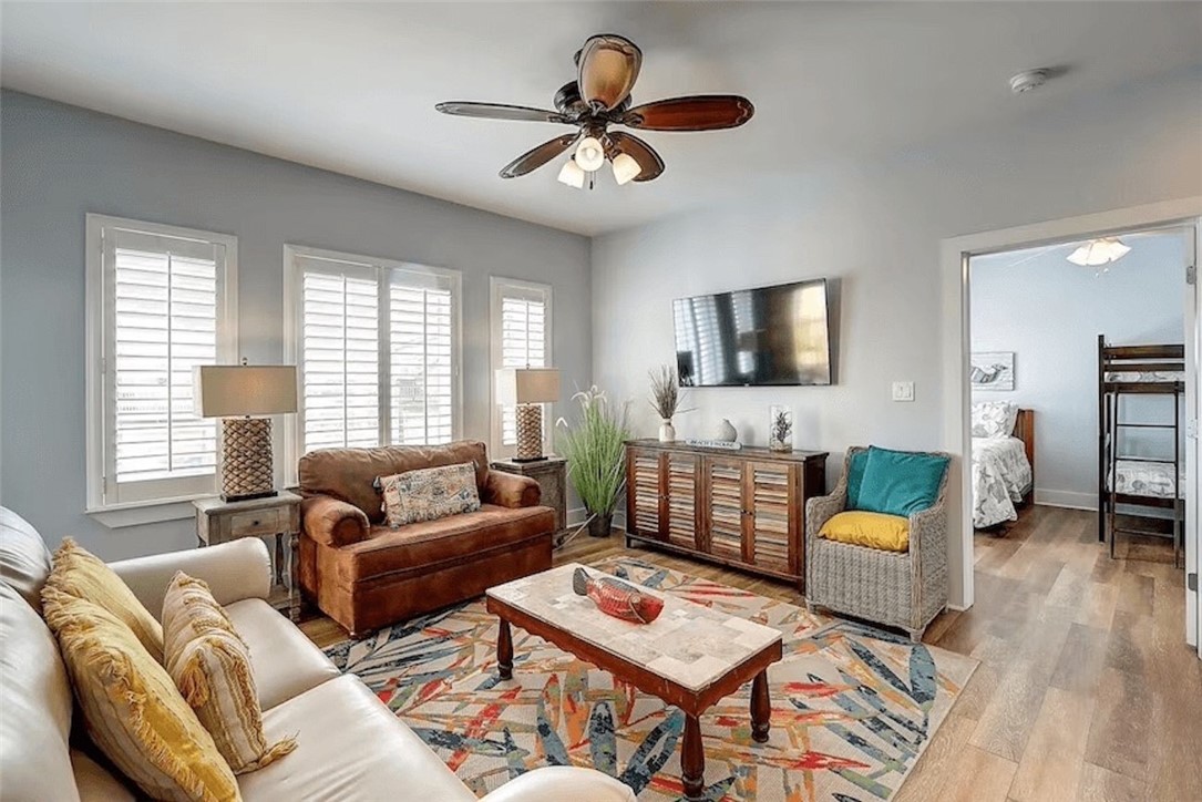 678 Anchor Drive Port Aransas TX 78373