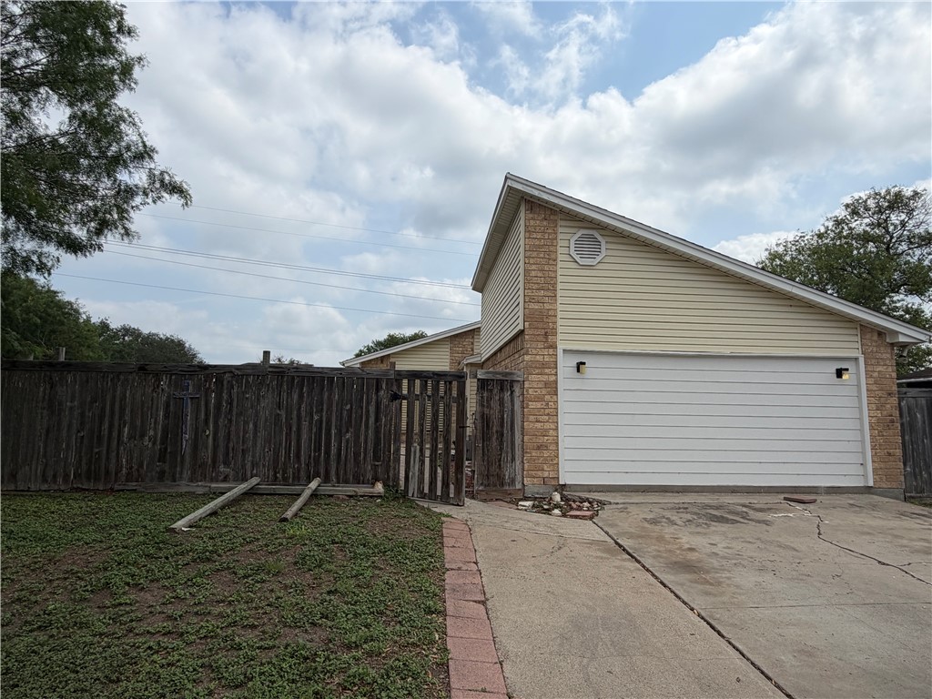 12118 Hearn Corpus Christi TX 78410