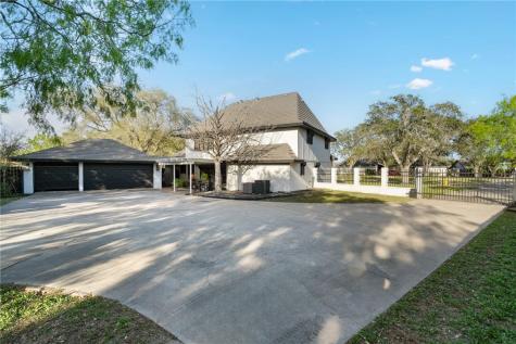 3717 Castle River Drive Corpus Christi TX 78410
