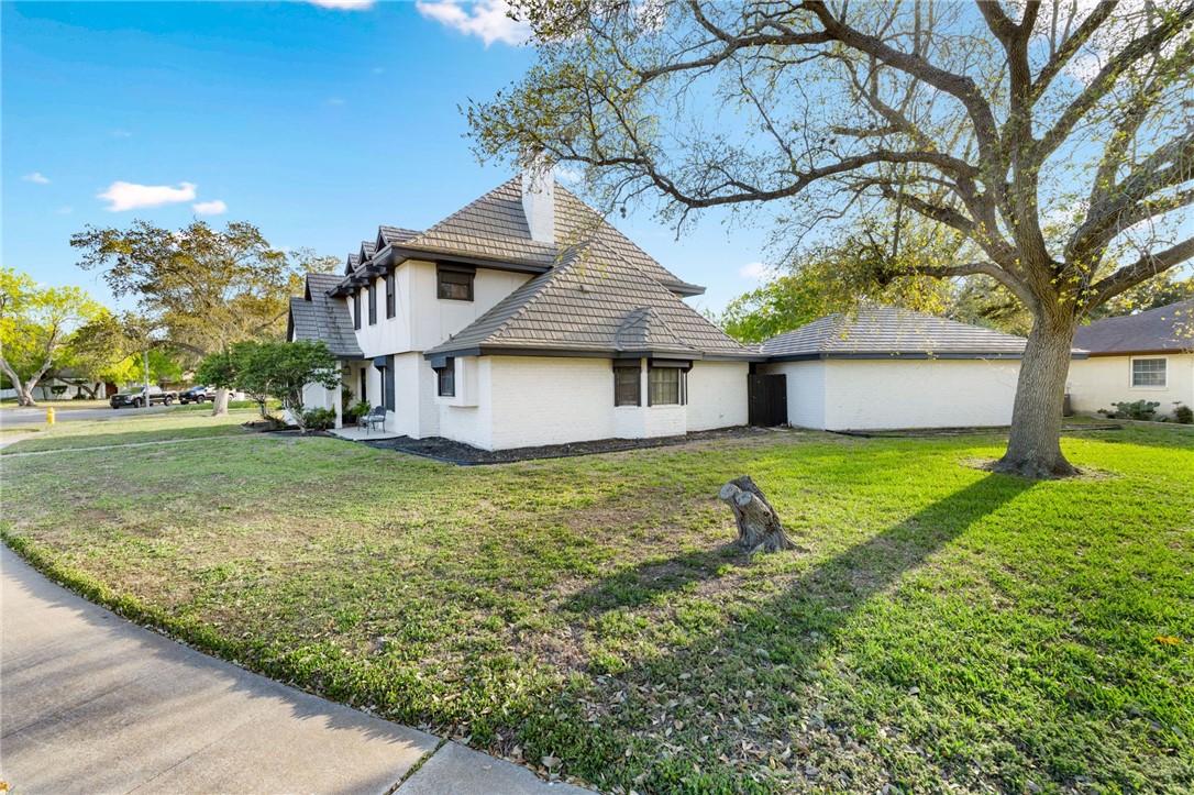 3717 Castle River Drive Corpus Christi TX 78410