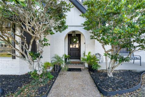3717 Castle River Drive Corpus Christi TX 78410