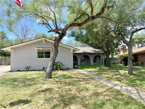 1724 Lawndale Drive Kingsville TX 78363