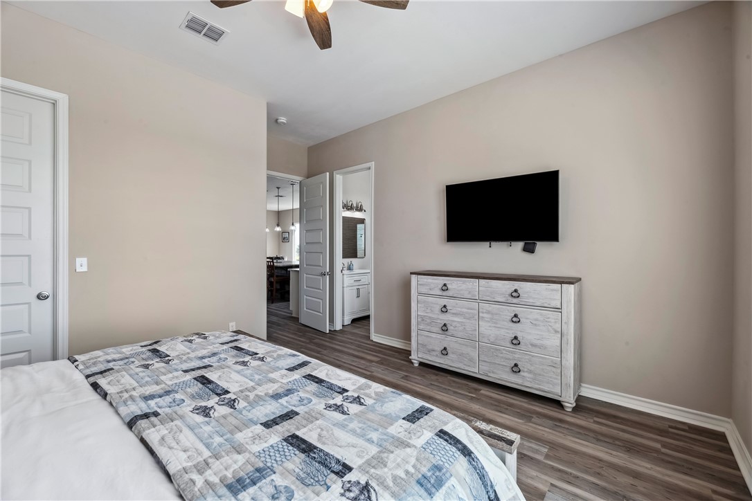 125 Lakeview Rockport TX 78382