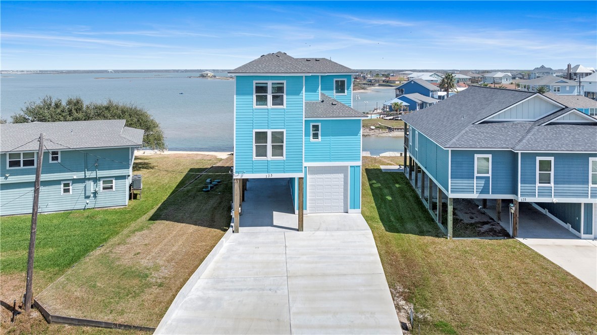 125 Lakeview Rockport TX 78382
