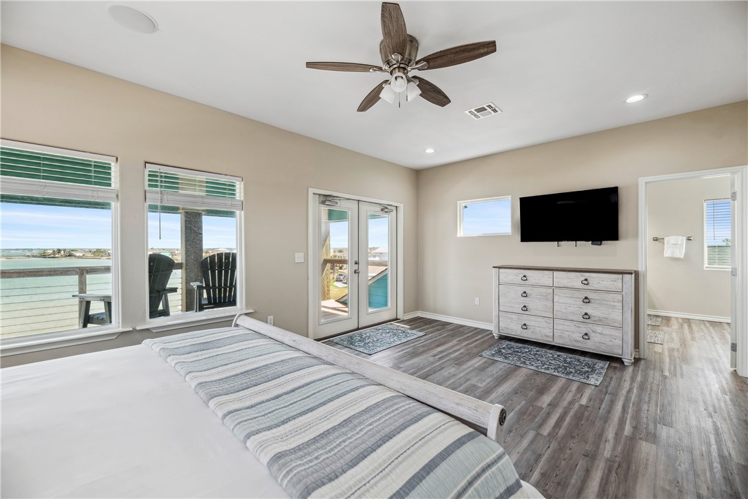 125 Lakeview Rockport TX 78382