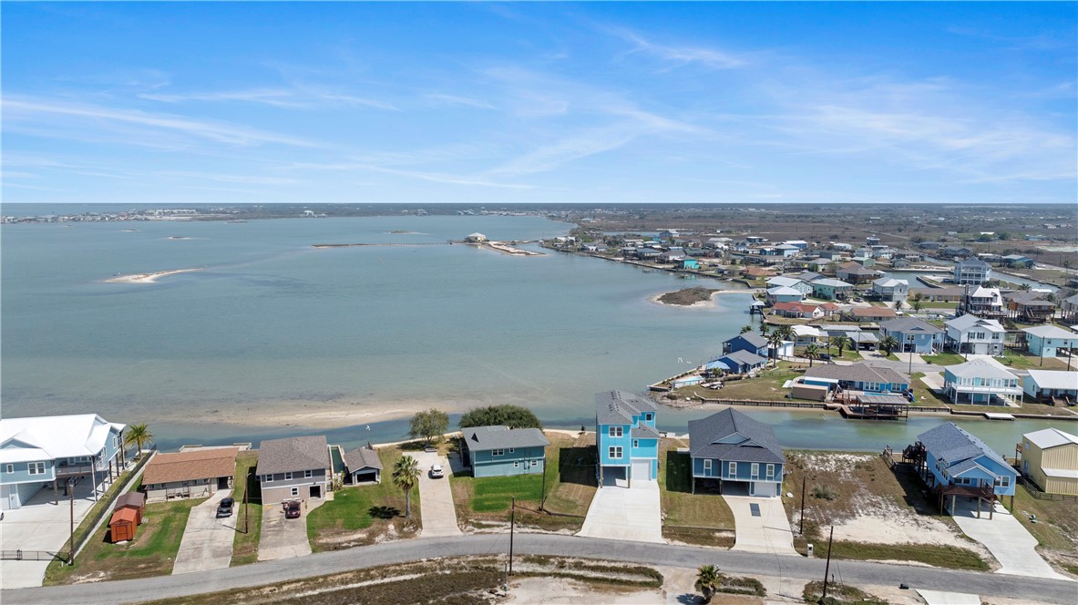 125 Lakeview Rockport TX 78382