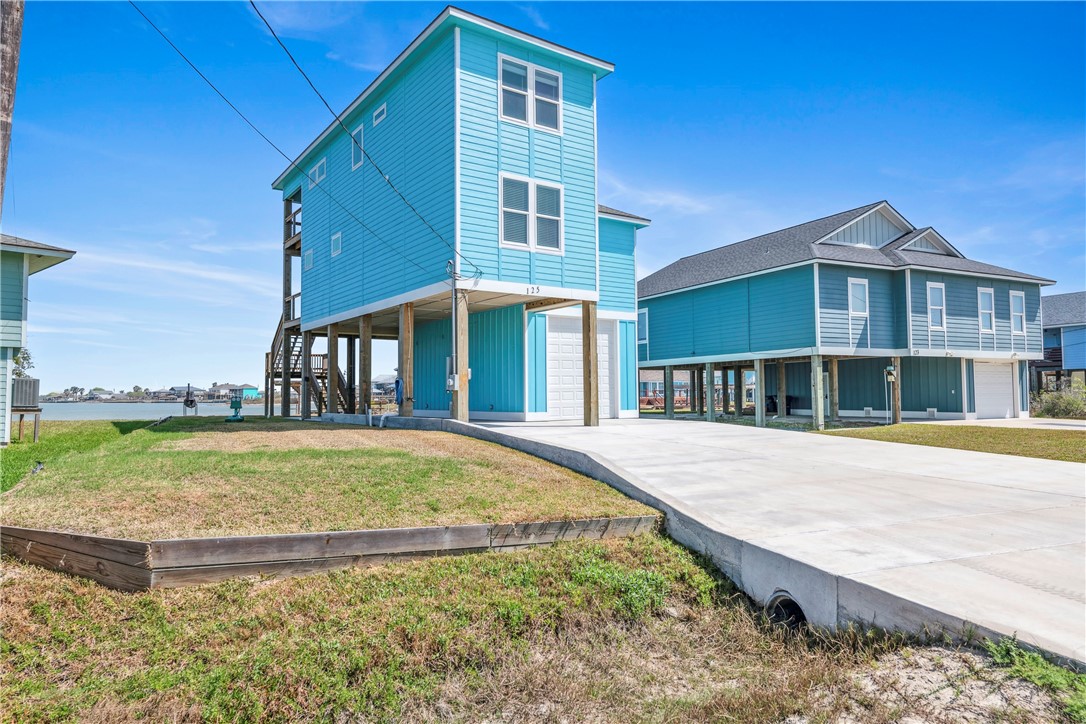 125 Lakeview Rockport TX 78382