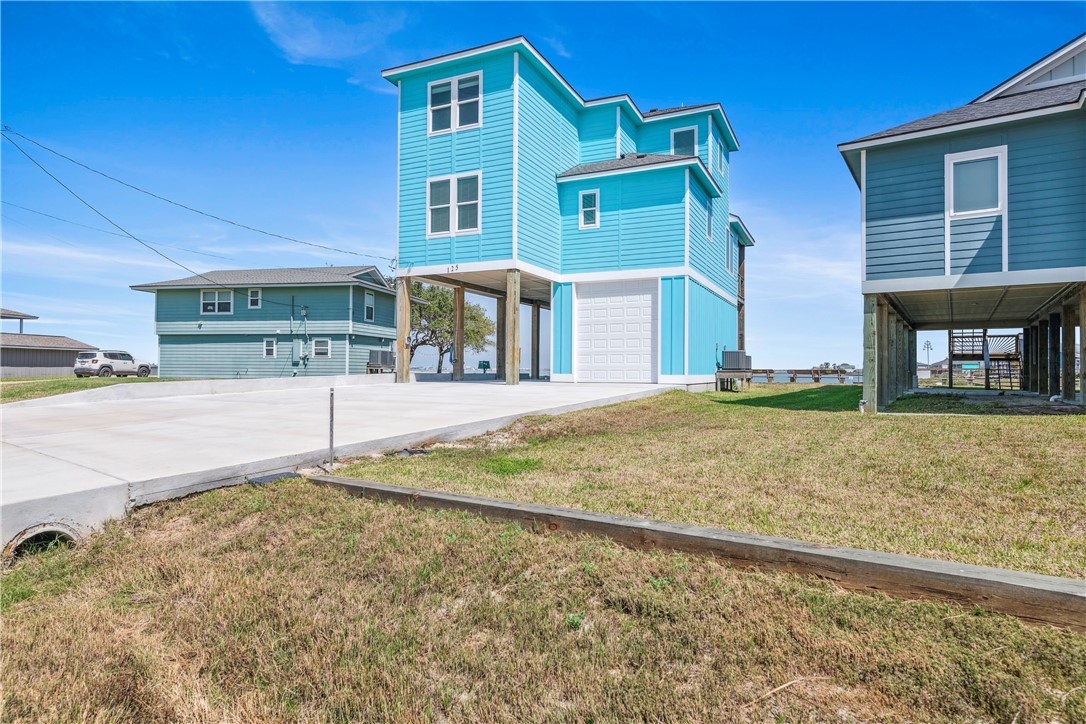 125 Lakeview Rockport TX 78382