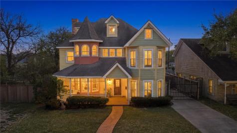 121 Naples Street Corpus Christi TX 78404