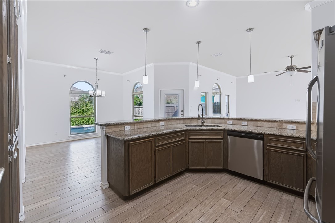 15825 Punta Espada Corpus Christi TX 78418