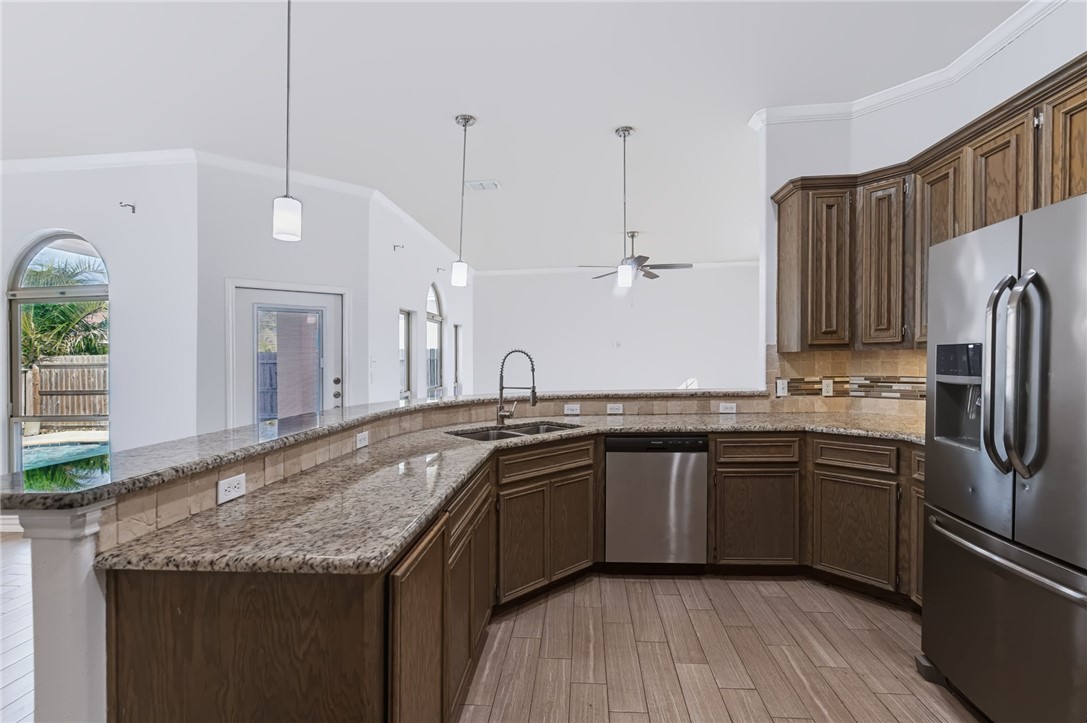 15825 Punta Espada Corpus Christi TX 78418
