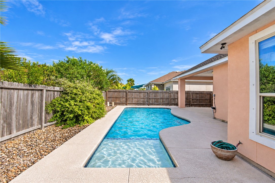15825 Punta Espada Corpus Christi TX 78418