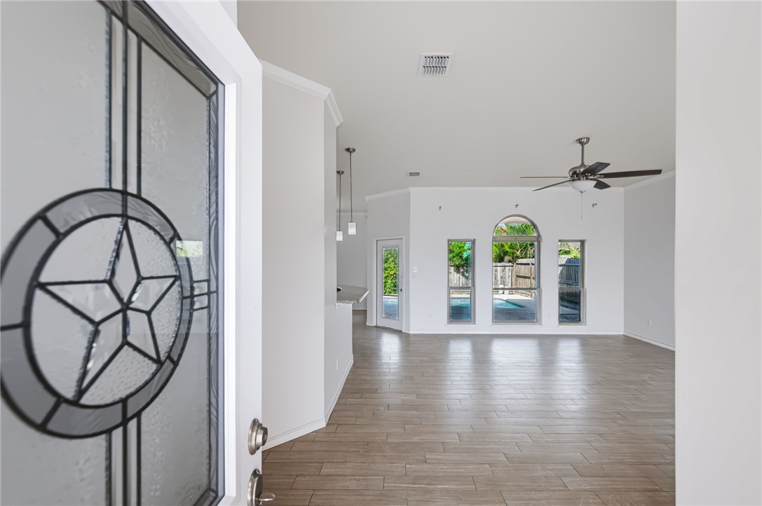 15825 Punta Espada Corpus Christi TX 78418