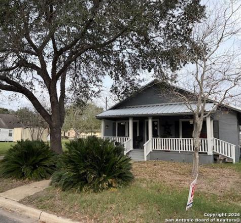 304 N Tyler Street Beeville TX 78102