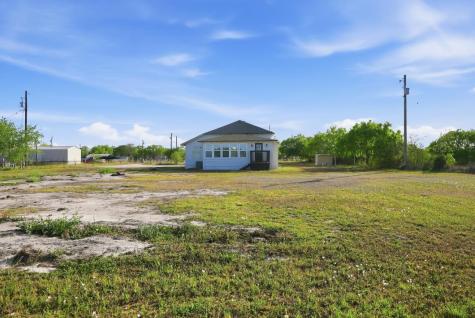 264 Cr 3522 Creek Orange Grove TX 78372