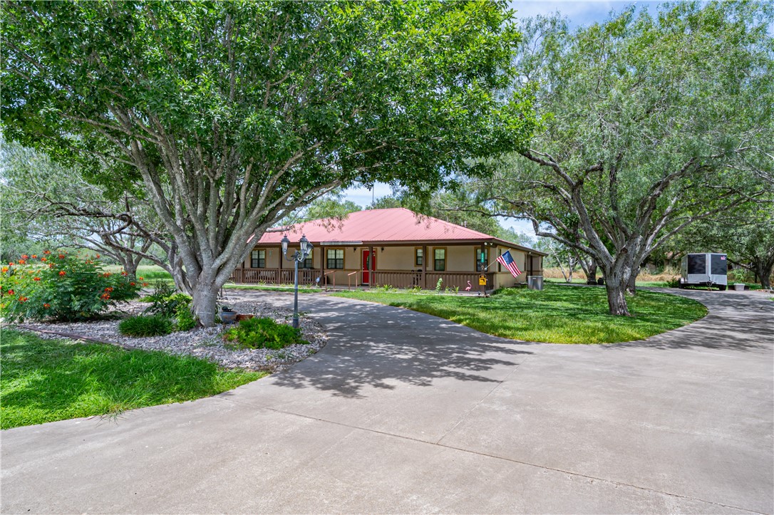 3791 Elm Drive Beeville TX 78102