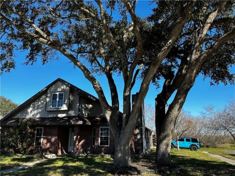 2201 Alazan Drive Corpus Christi TX 78418