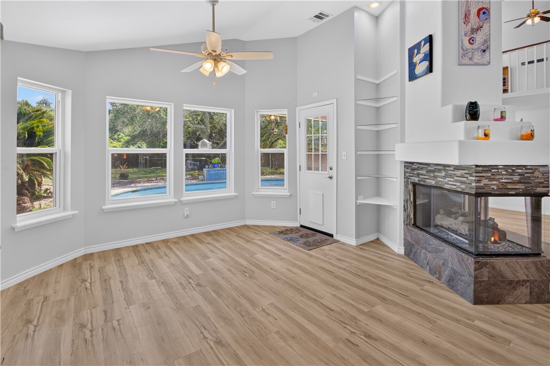 120 Marion Drive Rockport TX 78382