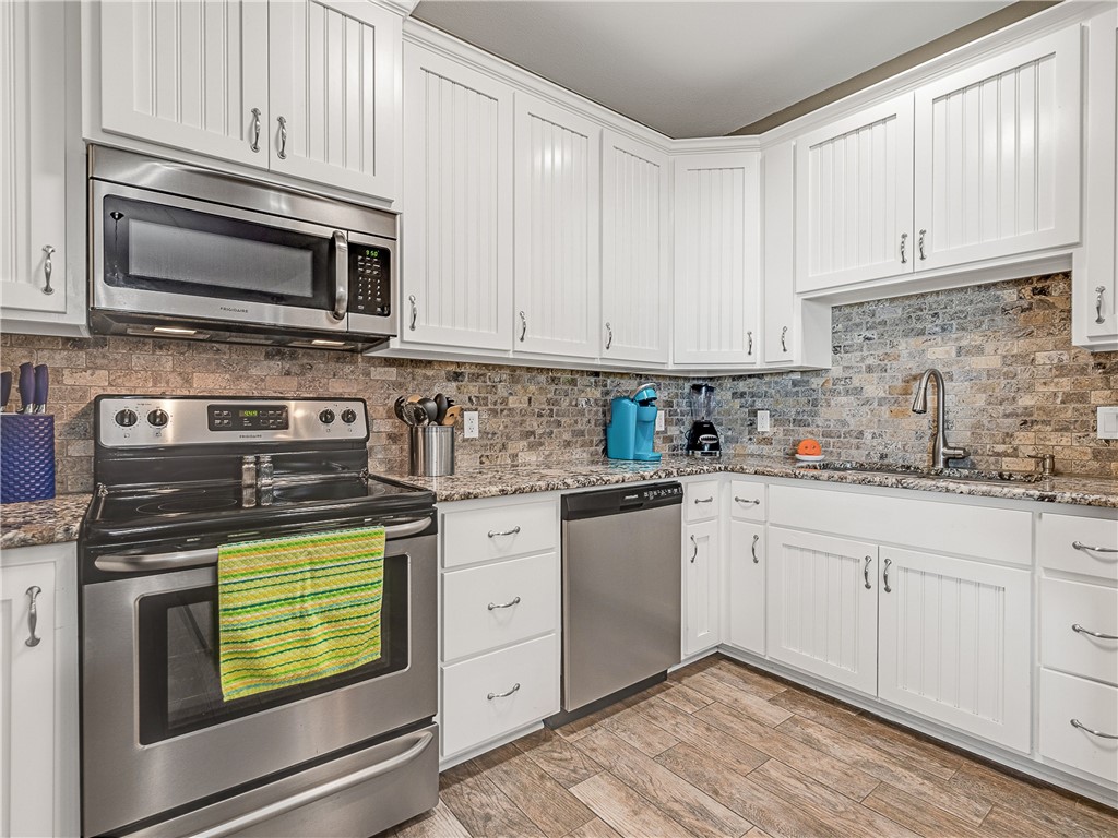 413 6th Street Port Aransas TX 78373