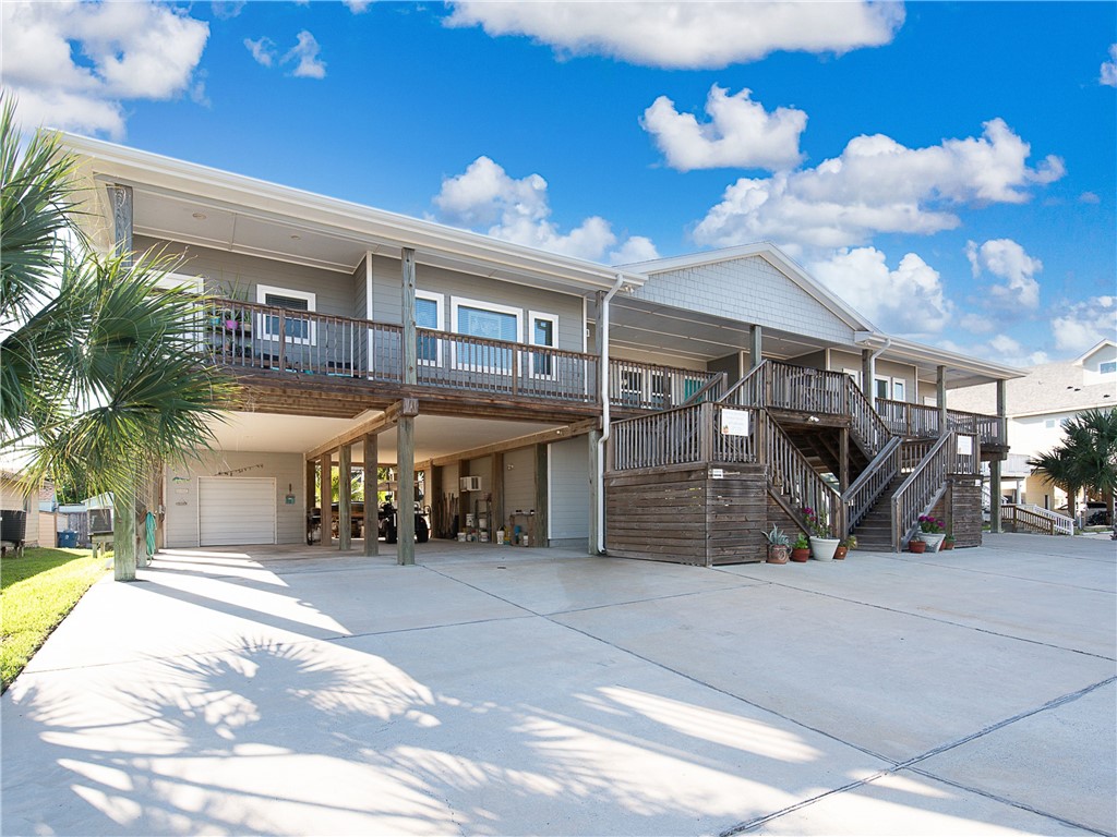 413 6th Street Port Aransas TX 78373