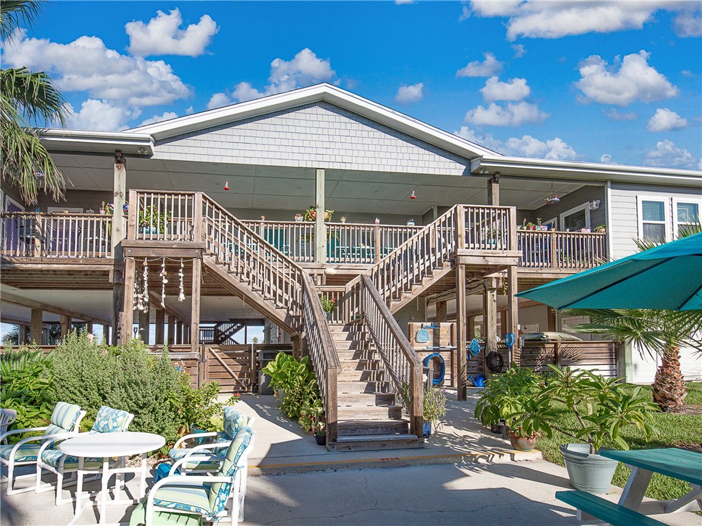 413 6th Street Port Aransas TX 78373