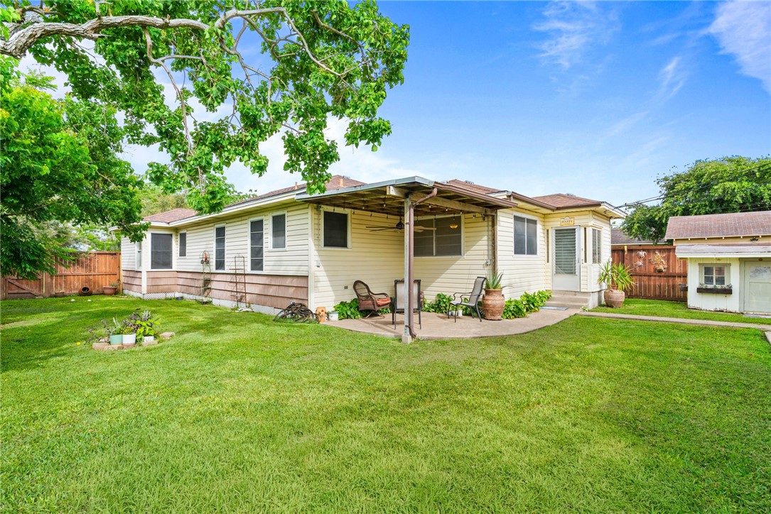 3462 Lawnview Street Corpus Christi TX 78411