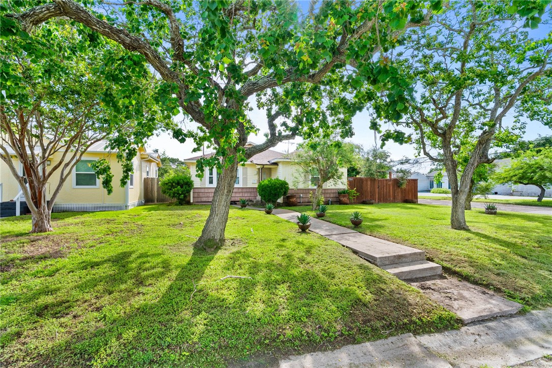 3462 Lawnview Street Corpus Christi TX 78411