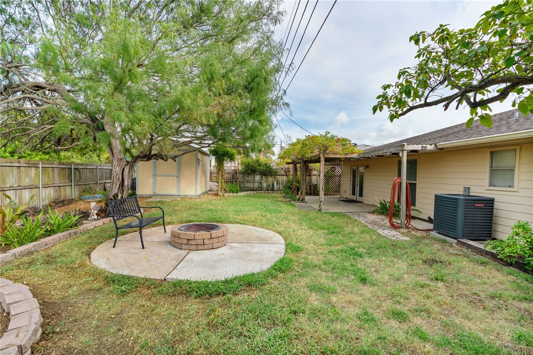 756 Alhambra Drive Corpus Christi TX 78418