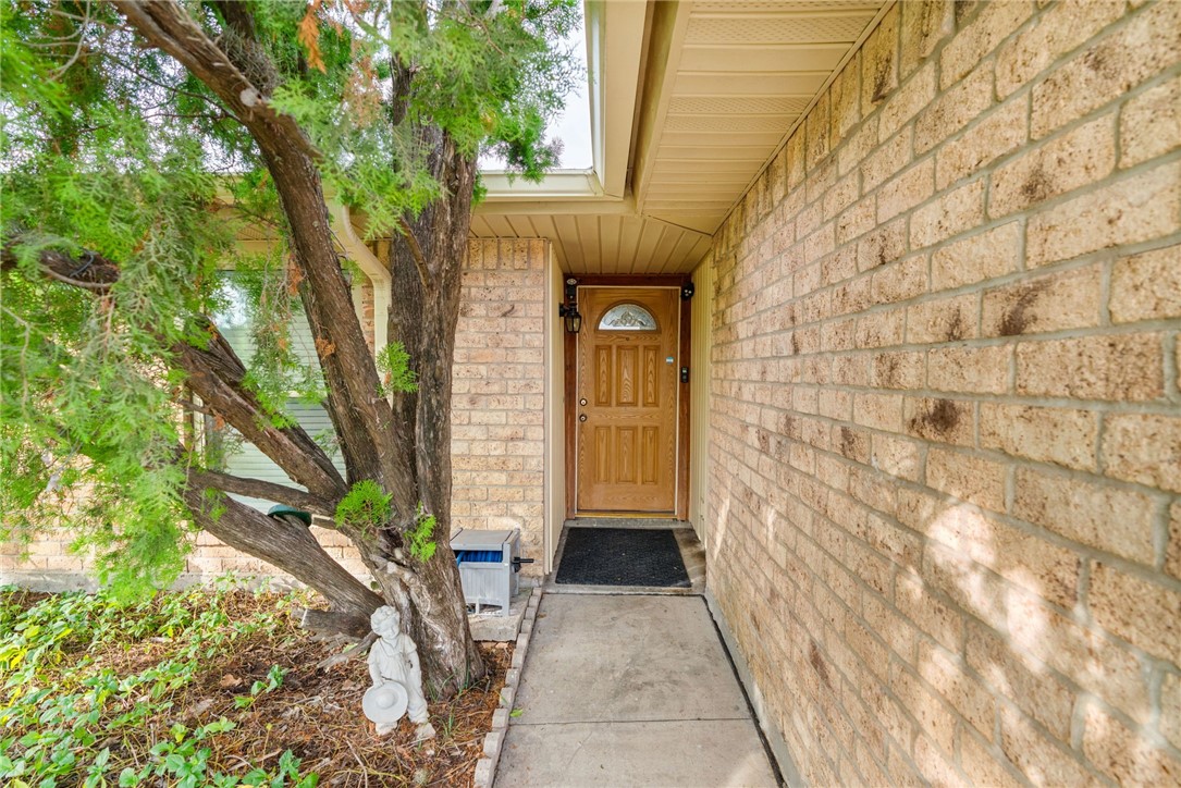756 Alhambra Drive Corpus Christi TX 78418