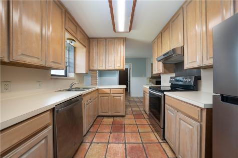 750 Retama Avenue Taft TX 78390