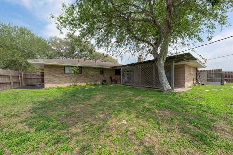 750 Retama Avenue Taft TX 78390