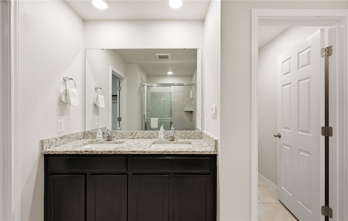 1618 Comfy Way 3 Corpus Christi TX 78418
