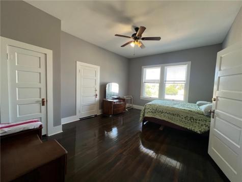 909 Power Street Refugio TX 78377