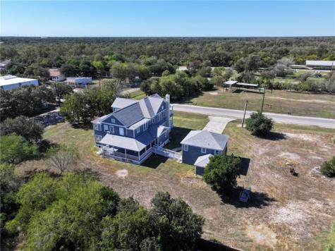 909 Power Street Refugio TX 78377
