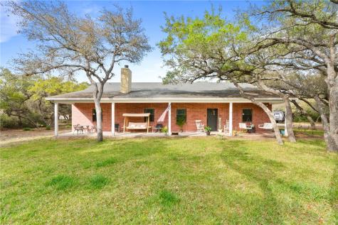 1402 W Johnson Avenue Aransas Pass TX 78336