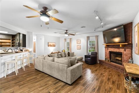 1402 W Johnson Avenue Aransas Pass TX 78336