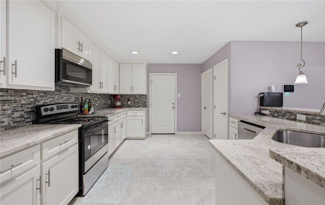 3113 Shallow Creek Drive Corpus Christi TX 78410
