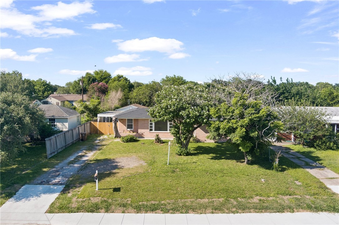 3438 Brawner Parkway Corpus Christi TX 78411