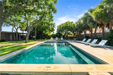 203 N Magnolia Street Rockport TX 78382
