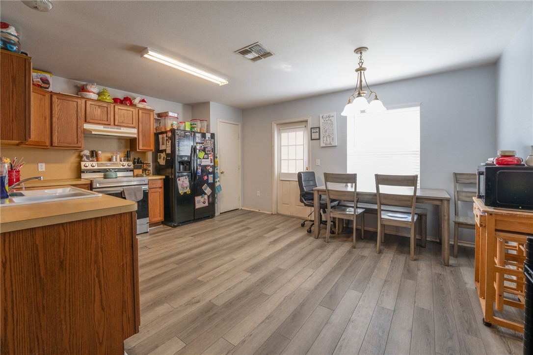 1706 Chisolm Trai Corpus Christi TX 78410