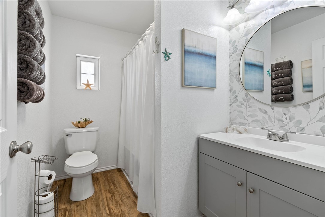 341-342 W Misty Oak Rockport TX 78382