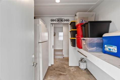 341-342 W Misty Oak Rockport TX 78382