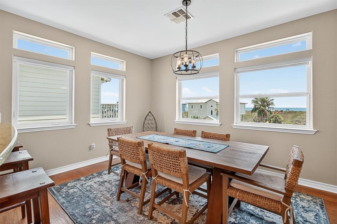 853 Oceanside Drive Port Aransas TX 78373
